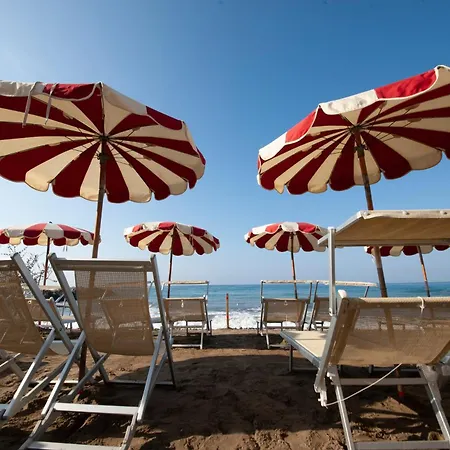Апартаменты Ines Rivieraholiday *